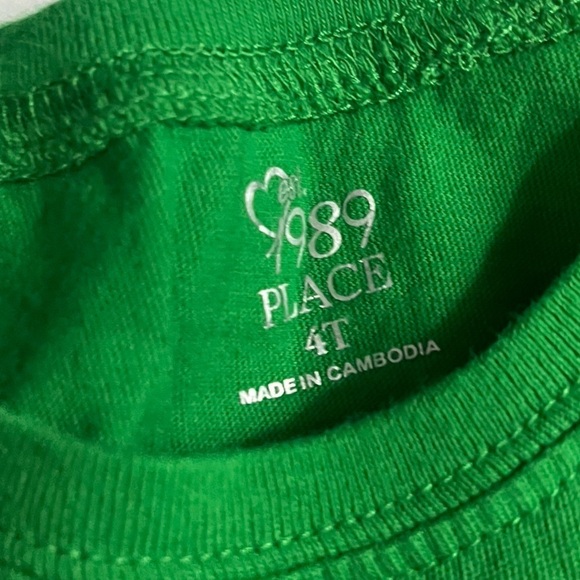 1989 Place • Green Shamrock Kids Tee Shirt St Patrick’s Day - Picture 4 of 5